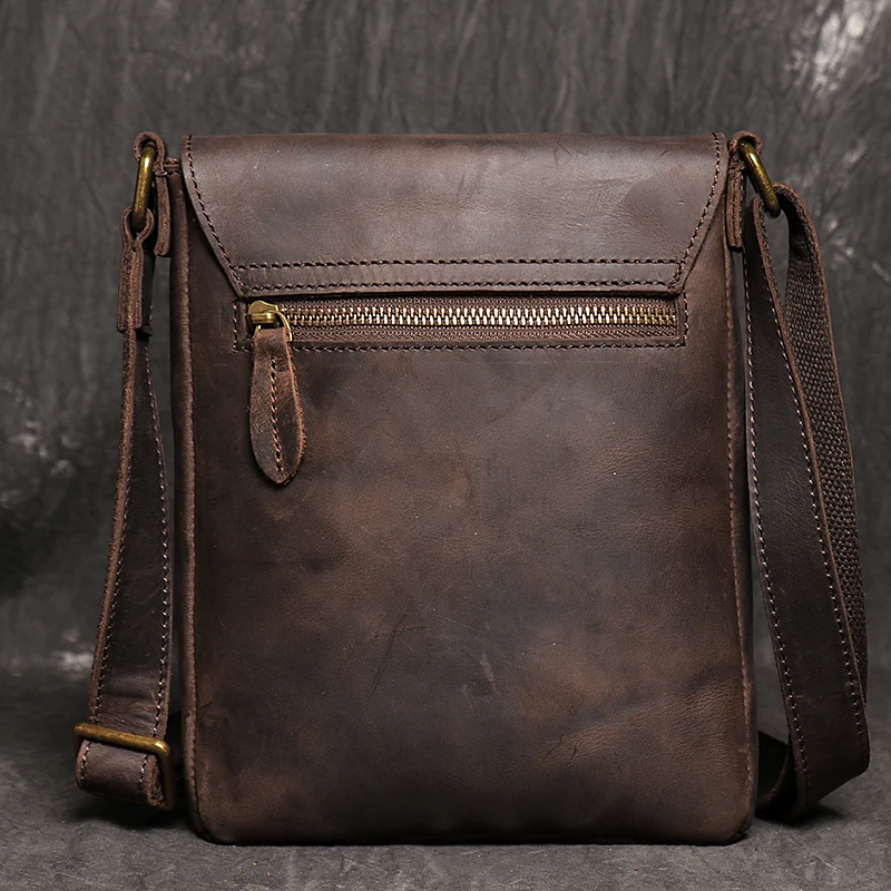 Versatile compartments adapting to different lifestyle needs